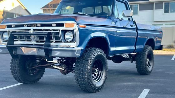 1977 Ford F-150 Custom 4×4