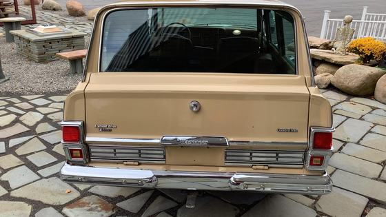 1977 Jeep Wagoneer Custom