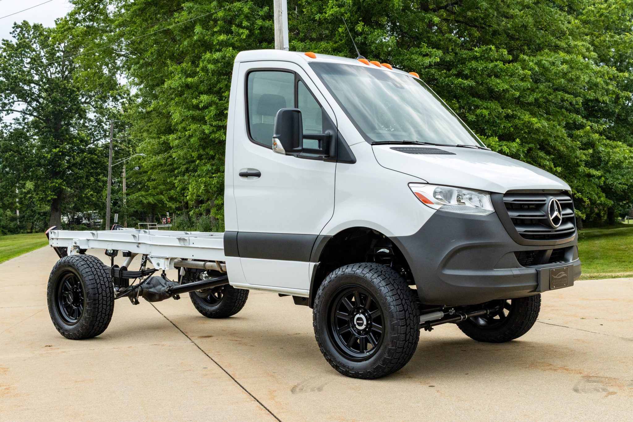 2019 Mercedes-Benz Sprinter 3500XD 4x4 Chassis Cab by Whitefeather 4×4 Conversions