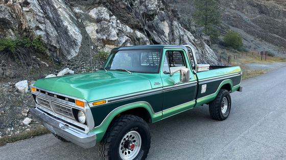 1977 Ford F-250 Custom 4×4