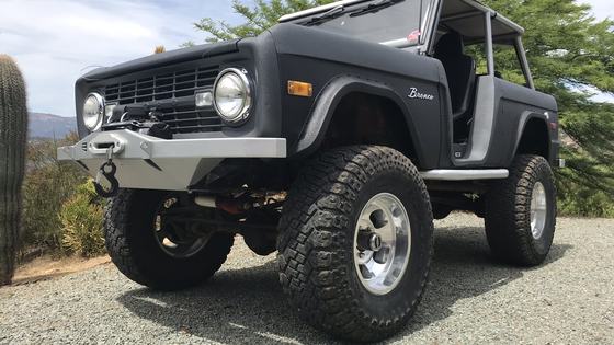 1970 Ford Bronco Modified for Rock Crawling