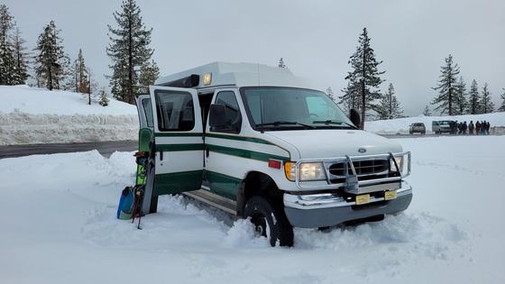 2002 Ford E-350 Super Duty Power Stroke 4x4 Overland by Whitefeather Conversions