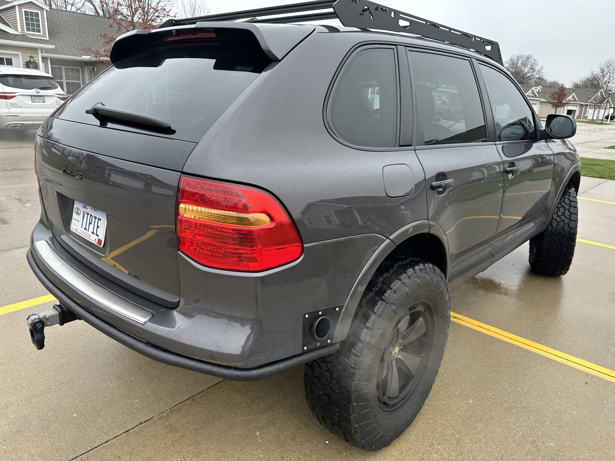 2009 Porsche Cayenne Turbo S by thesamsonite