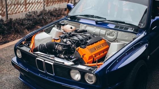 V8-Powered BMW E30