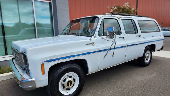 1977 Chevrolet C20 Suburban Custom Deluxe