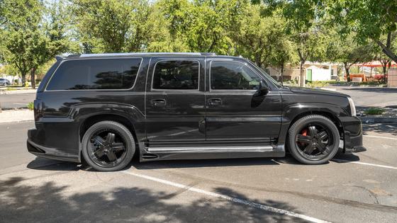 2003 Cadillac Escalade ESV by GAME