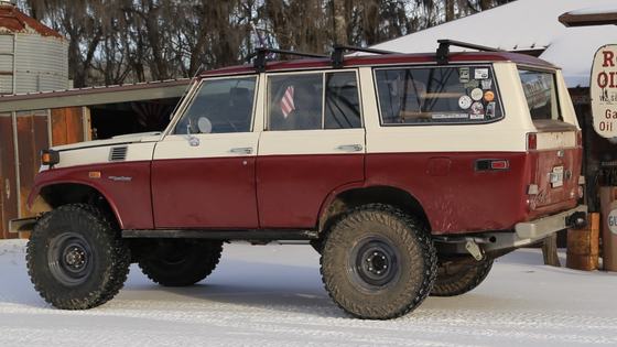 1977 Toyota Land Cruiser FJ55 with Mosley Motors 4.4L