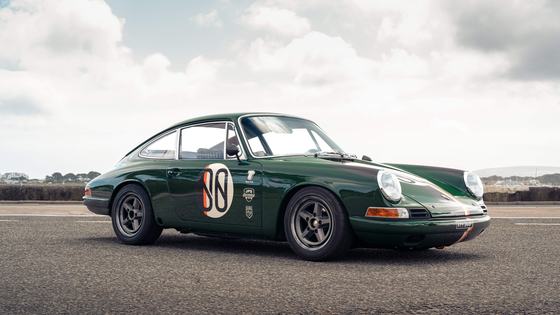KAMM 912c Porsche Restomod: Lightweight with Modern Upgrades