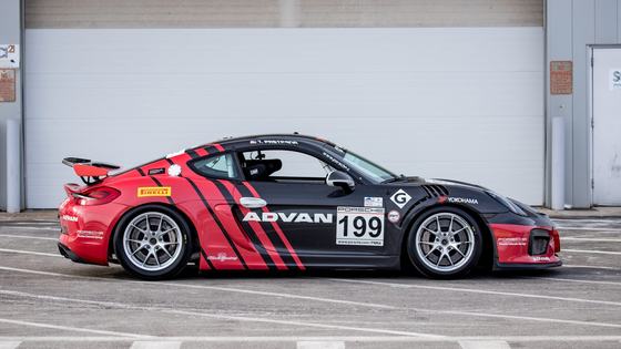 3.8L Flat-Six Porsche Cayman GT4 Clubsport Race Car
