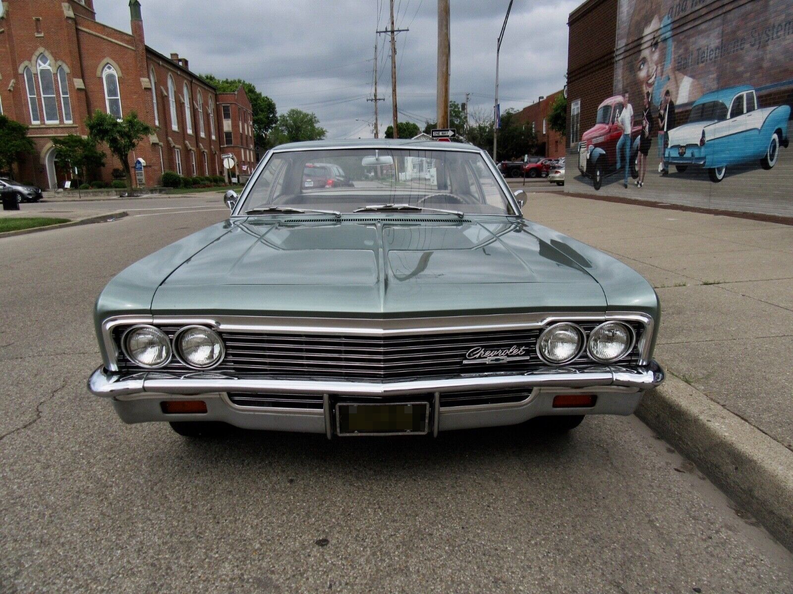 468 Big-Block 1966 Chevrolet Bel Air Restomod