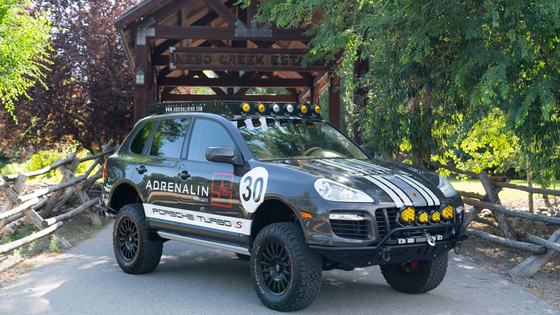 2010 Porsche Cayenne Turbo S by Adrenalin Industries
