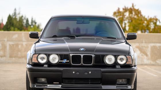 Hartge H5SP-Modified BMW E34 535i