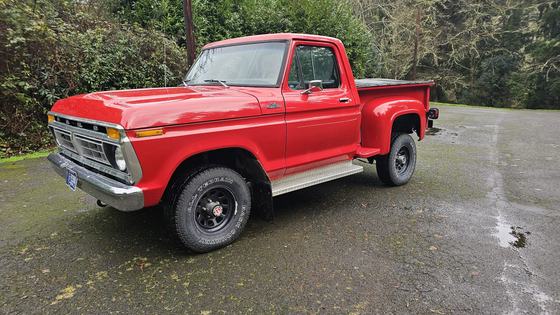 1977 Ford F-150 Custom Flareside 4x4
