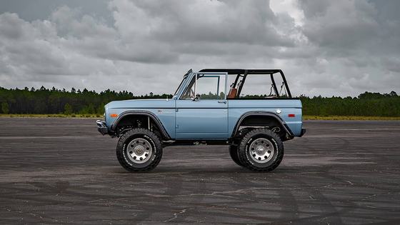 5.0L Coyote-Powered 1973 Ford Bronco Restomod
