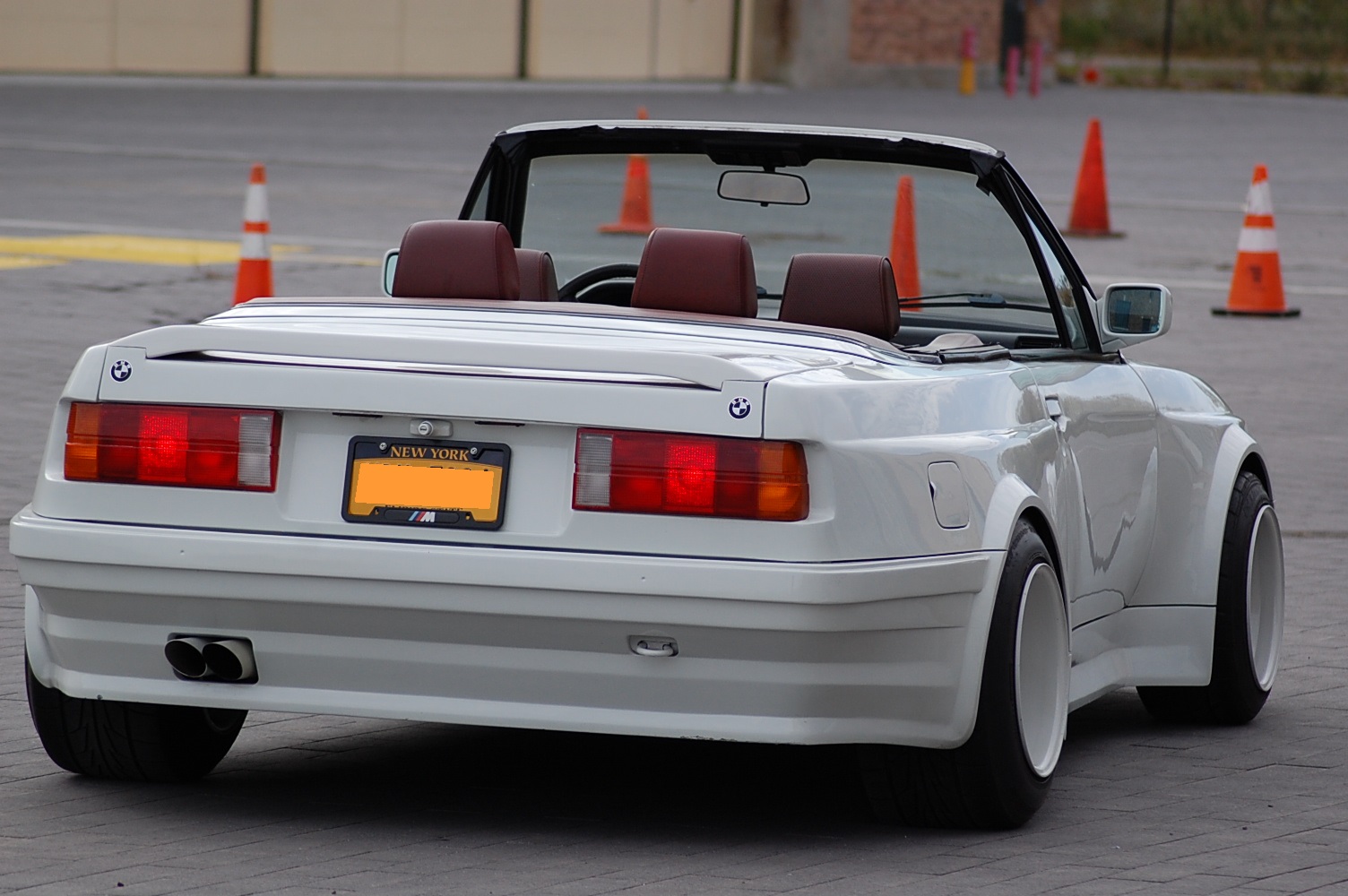 Folger Widebody BMW E30