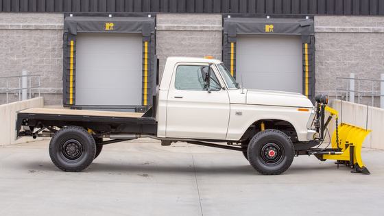 1976 Ford F-250 Flatbed with Snow Plow