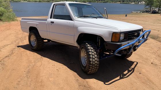 1985 Toyota Pickup by AdamGiglio007