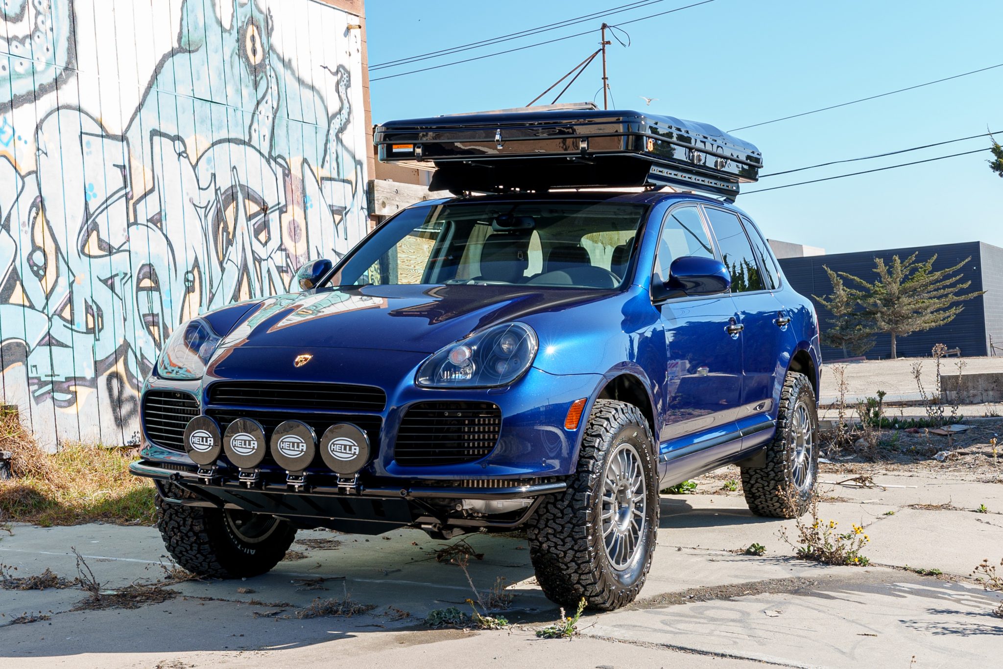 Lifted 2006 Porsche Cayenne Turbo S