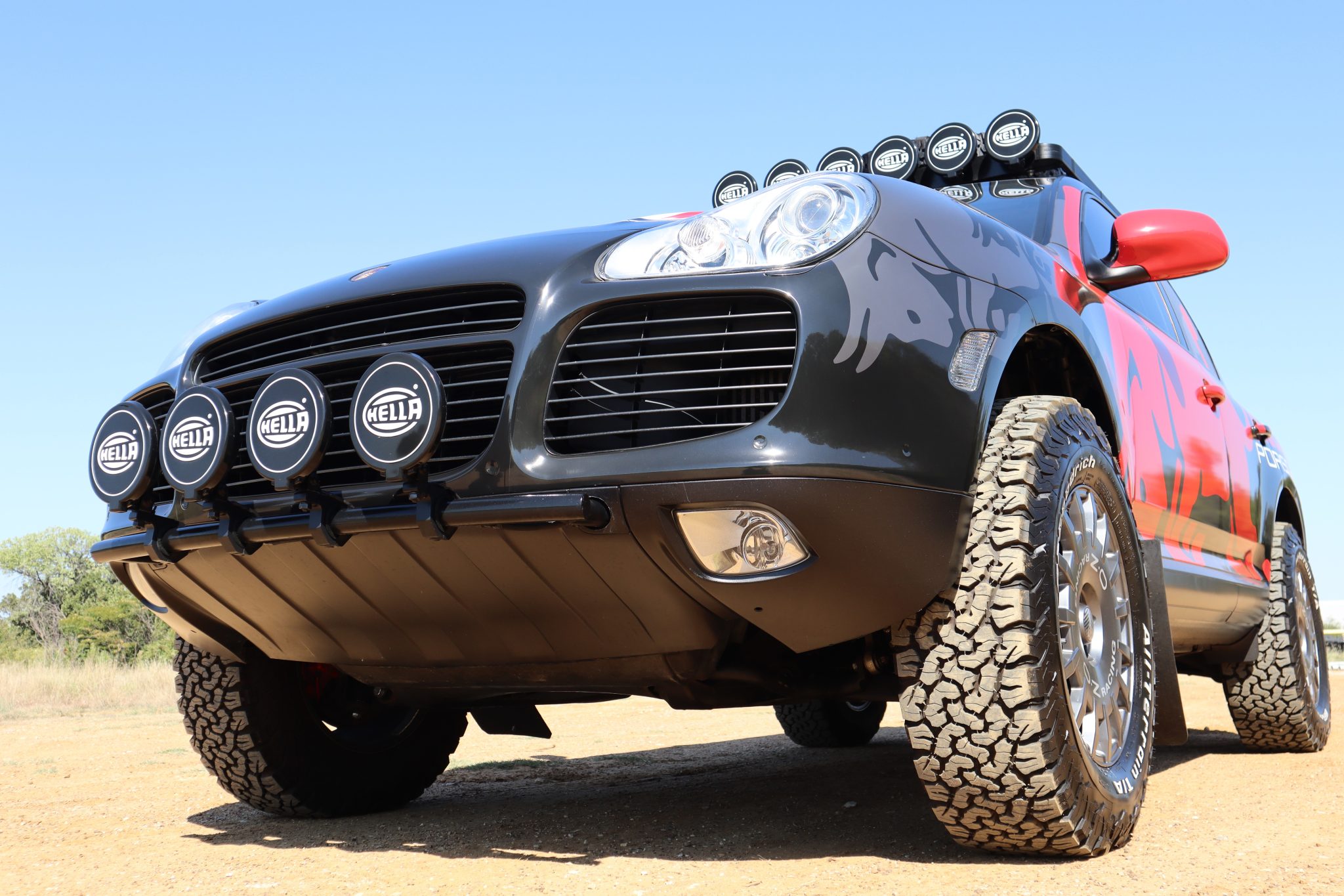 2005 Porsche Cayenne Turbo by BalloonMite