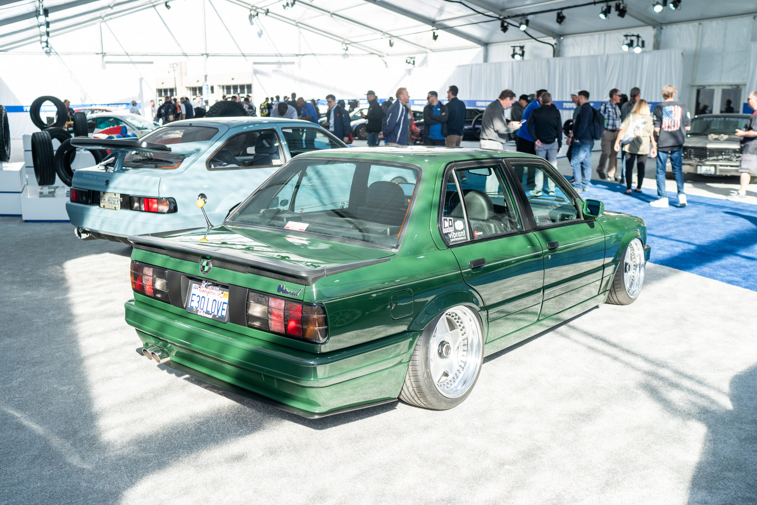 The Greenmaxhine BMW E30 Sedan by CAtuned