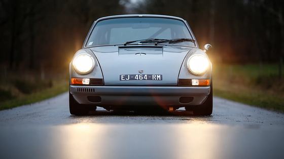 Porsche 911 Restomod by Machine Revival