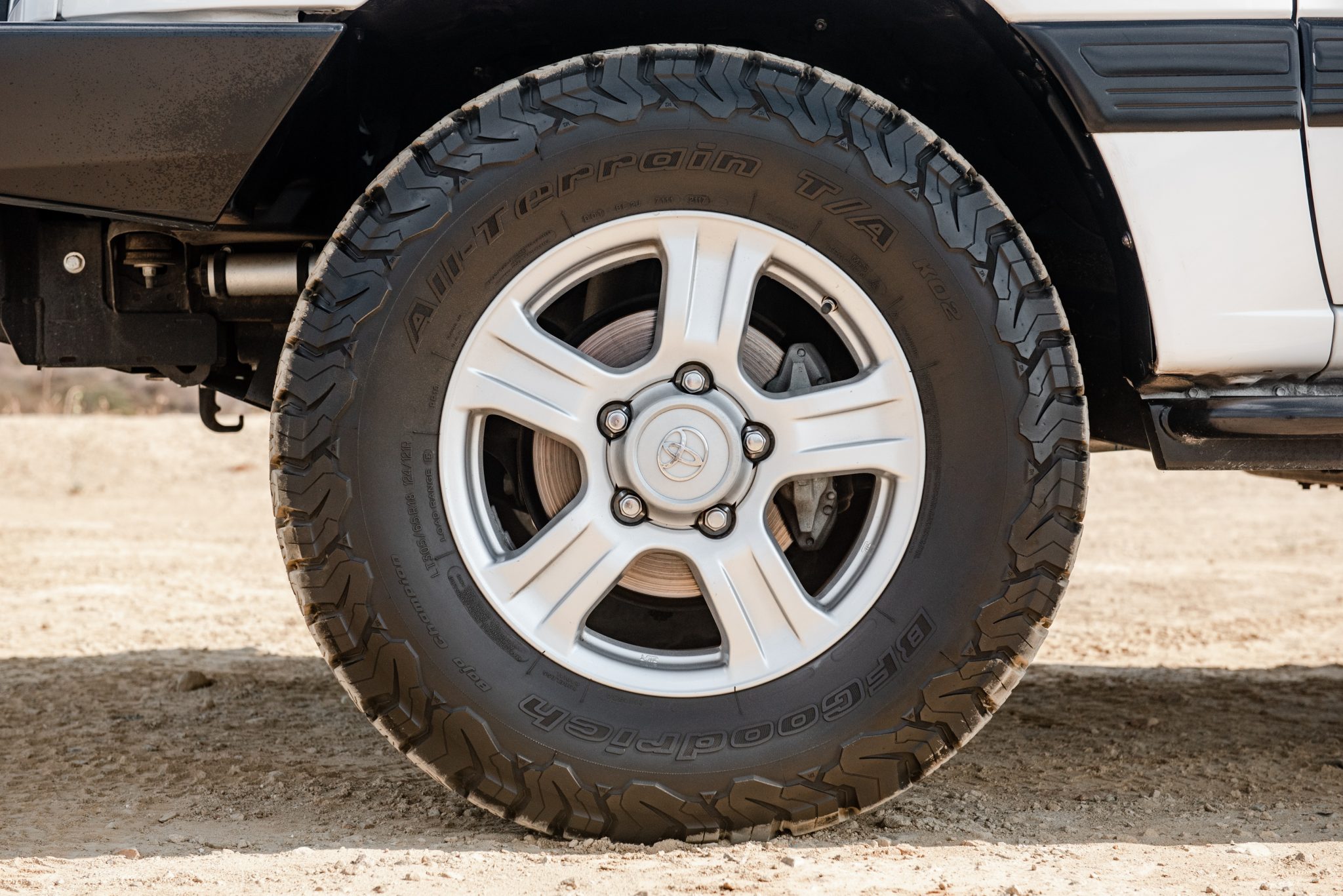 2006 Toyota Land Cruiser UZJ100