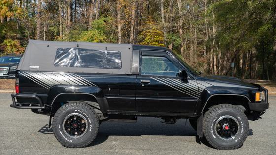 1988 Toyota 4Runner SR5 V6 4×4 by Gregedge