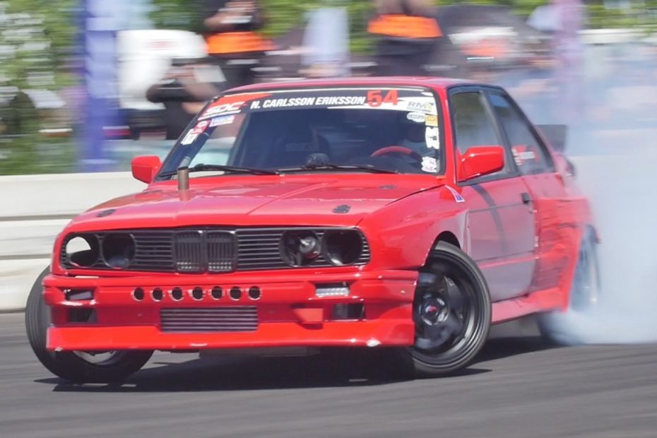 Drift BMW E30