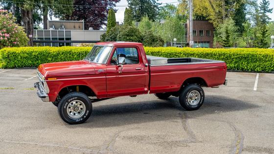 1977 Ford F-250 Custom 4×4