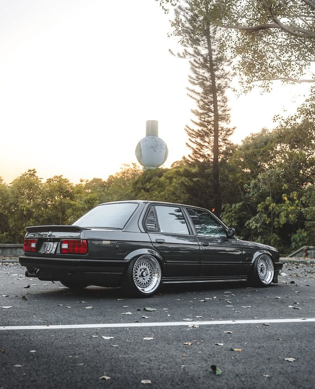 BMW E30