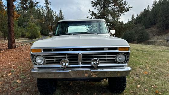 1975 Ford F-250 Custom Crew Cab Highboy 4x4