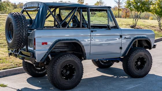 1976 Ford Bronco by dhmaddux