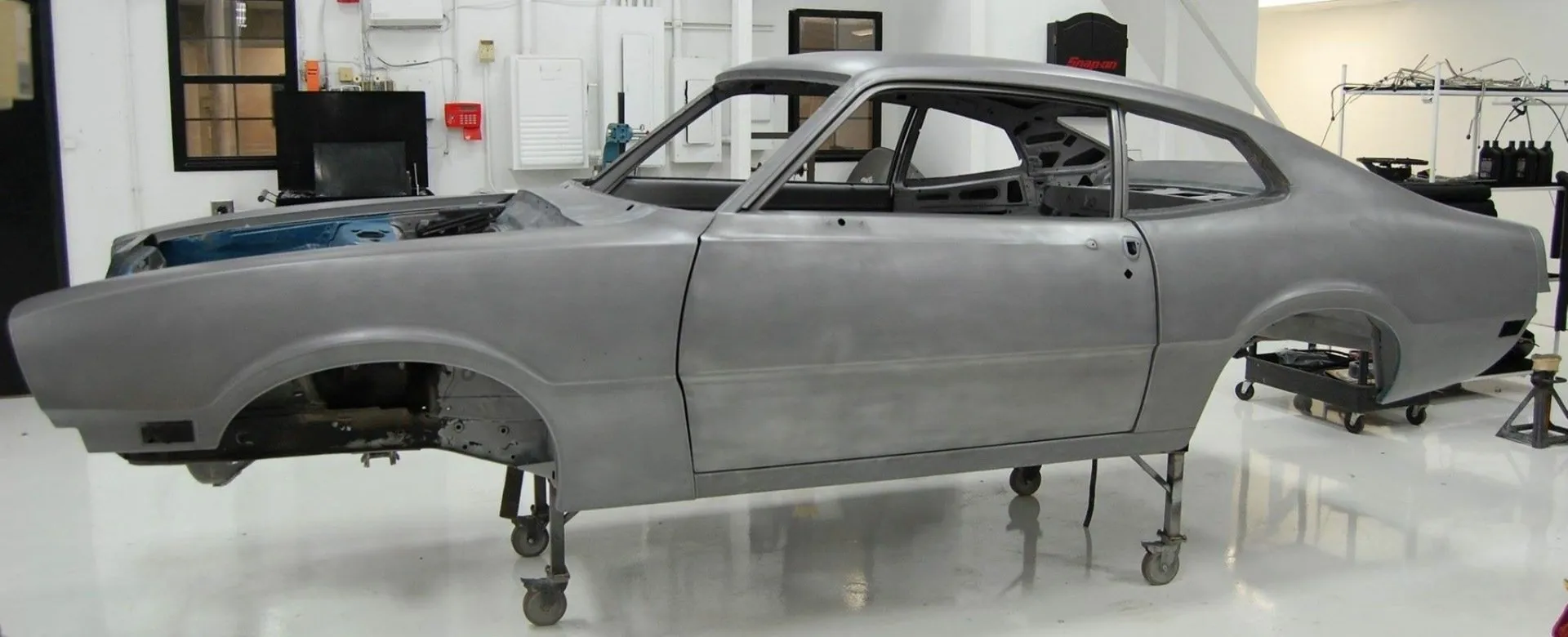 1200hp Twin-Turbo V8 Ford Maverick