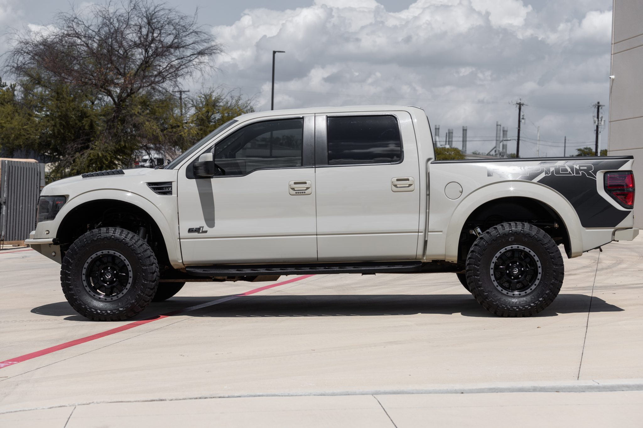 2014 Ford F-150 SVT Raptor SuperCrew