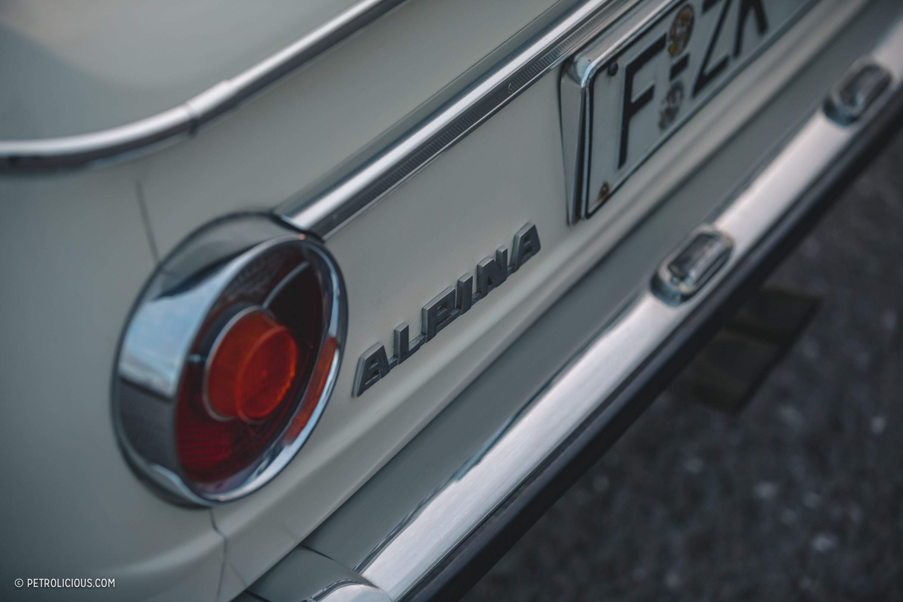 BMW 2002 Alpina Tribute with M10 Engine and Alpina Livery