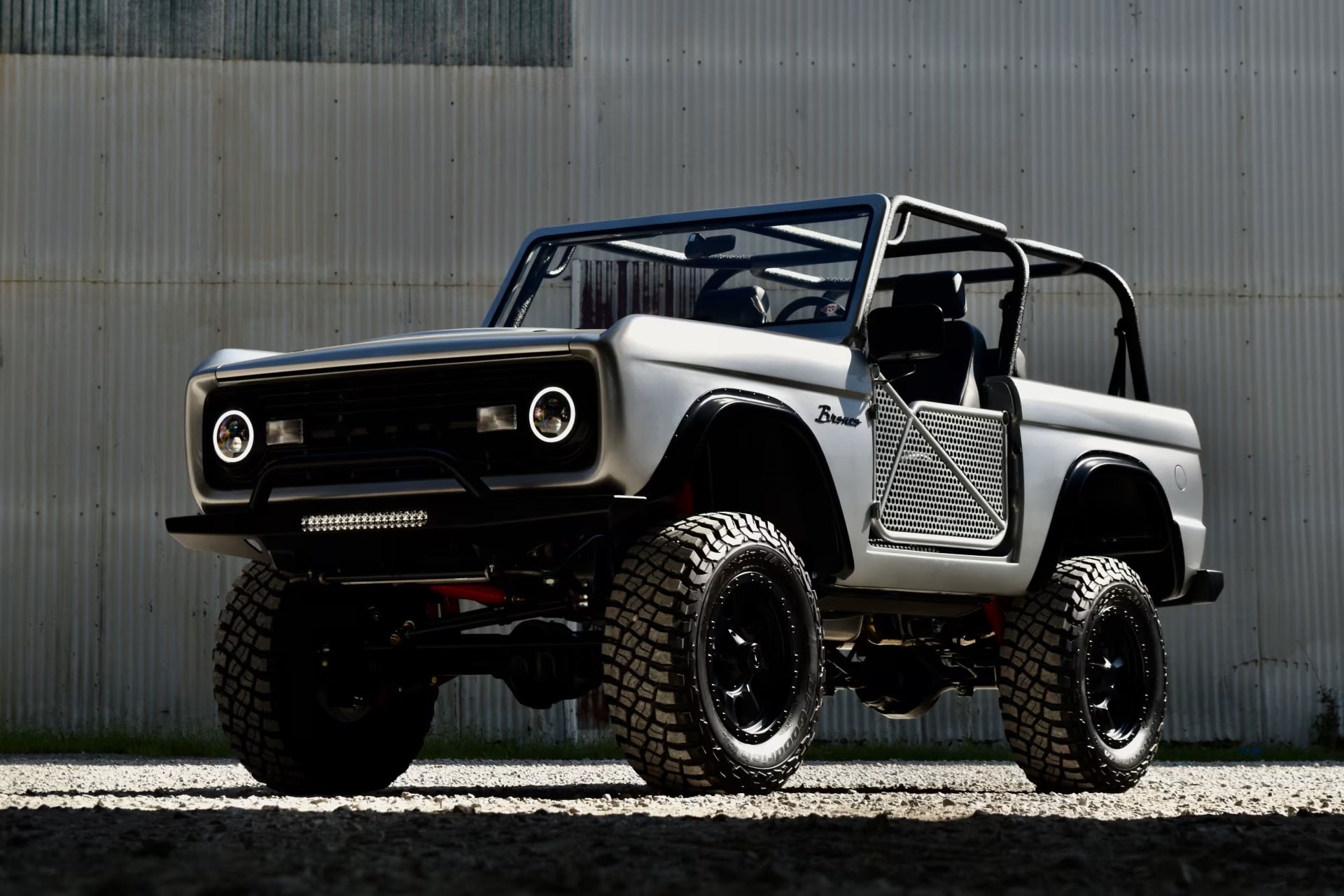 Coyote V8-Powered 1973 Ford Bronco