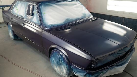 Manual-Swapped BMW E28 by CAtuned