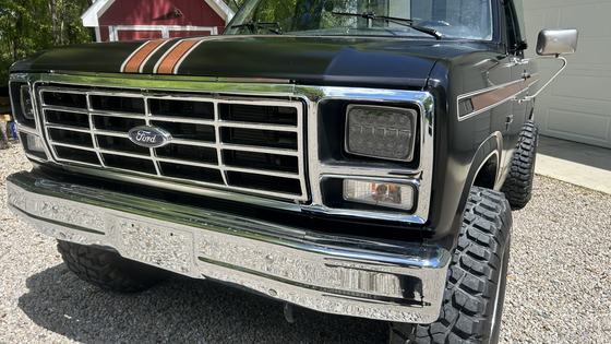 1985 Ford F-150 4×4 by Swerve78