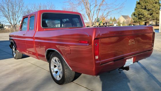 1979 Ford F-150 Super Cab Short Bed