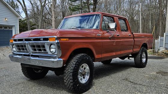 1977 Ford F-250 Custom Crew Cab Highboy 4×4