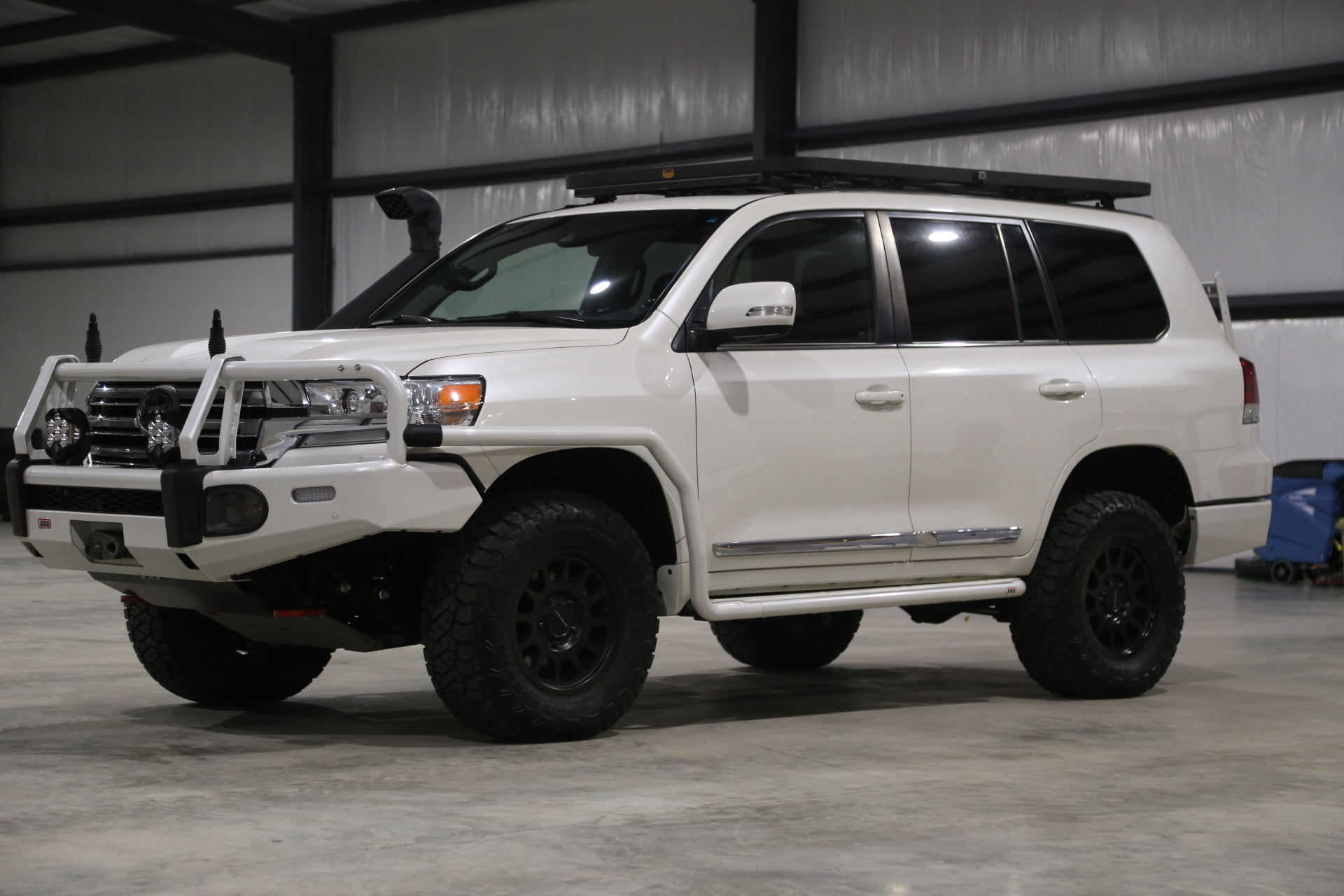 2019 Toyota Land Cruiser URJ200 by Ozark Overland Outfitters