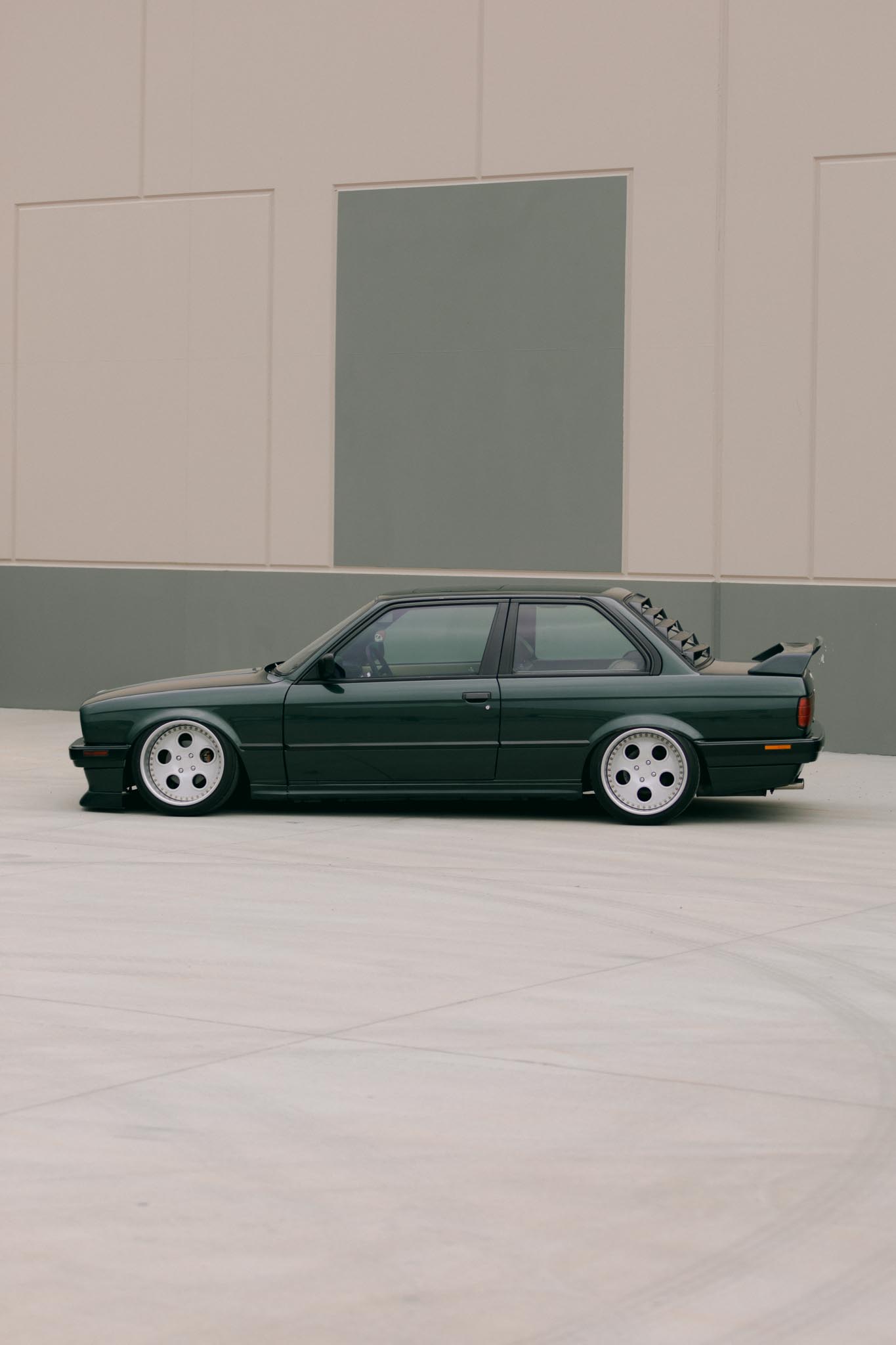 S52-Powered BMW E30 by Ryan Miller