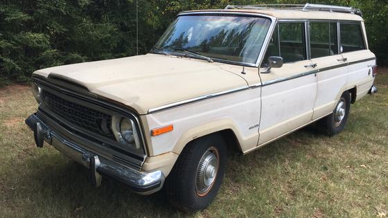 1975 Jeep Custom Wagoneer