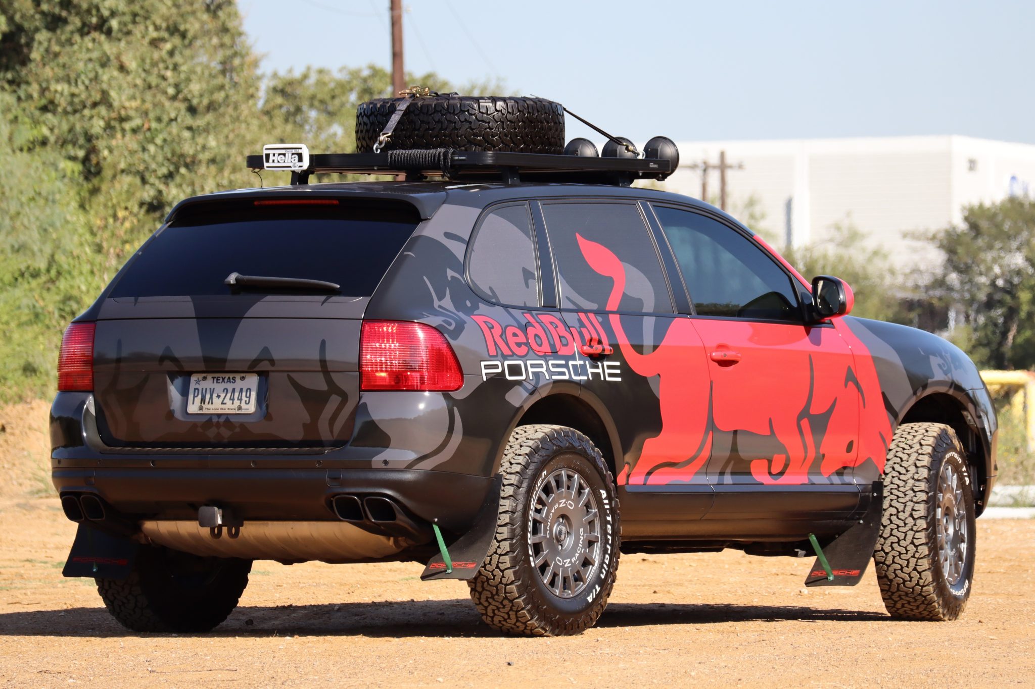2005 Porsche Cayenne Turbo by BalloonMite