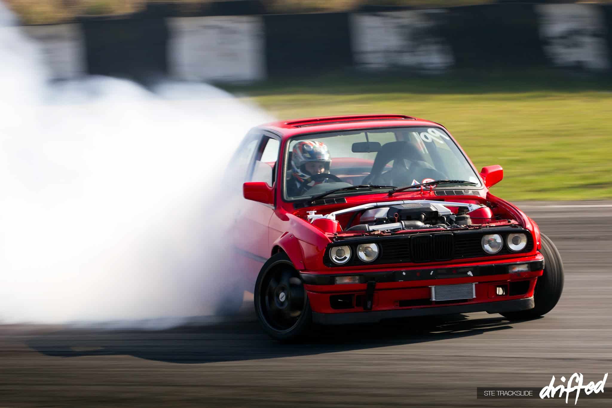 V8-Powered BMW E30 Drift Car