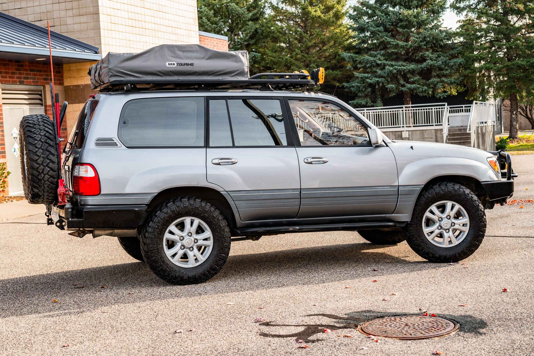 2003 Lexus LX470 by Private Party