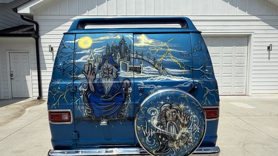 1977 Dodge Tradesman B200 "Wild Side"