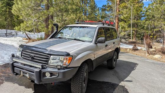 2001 Toyota Land Cruiser UZJ100