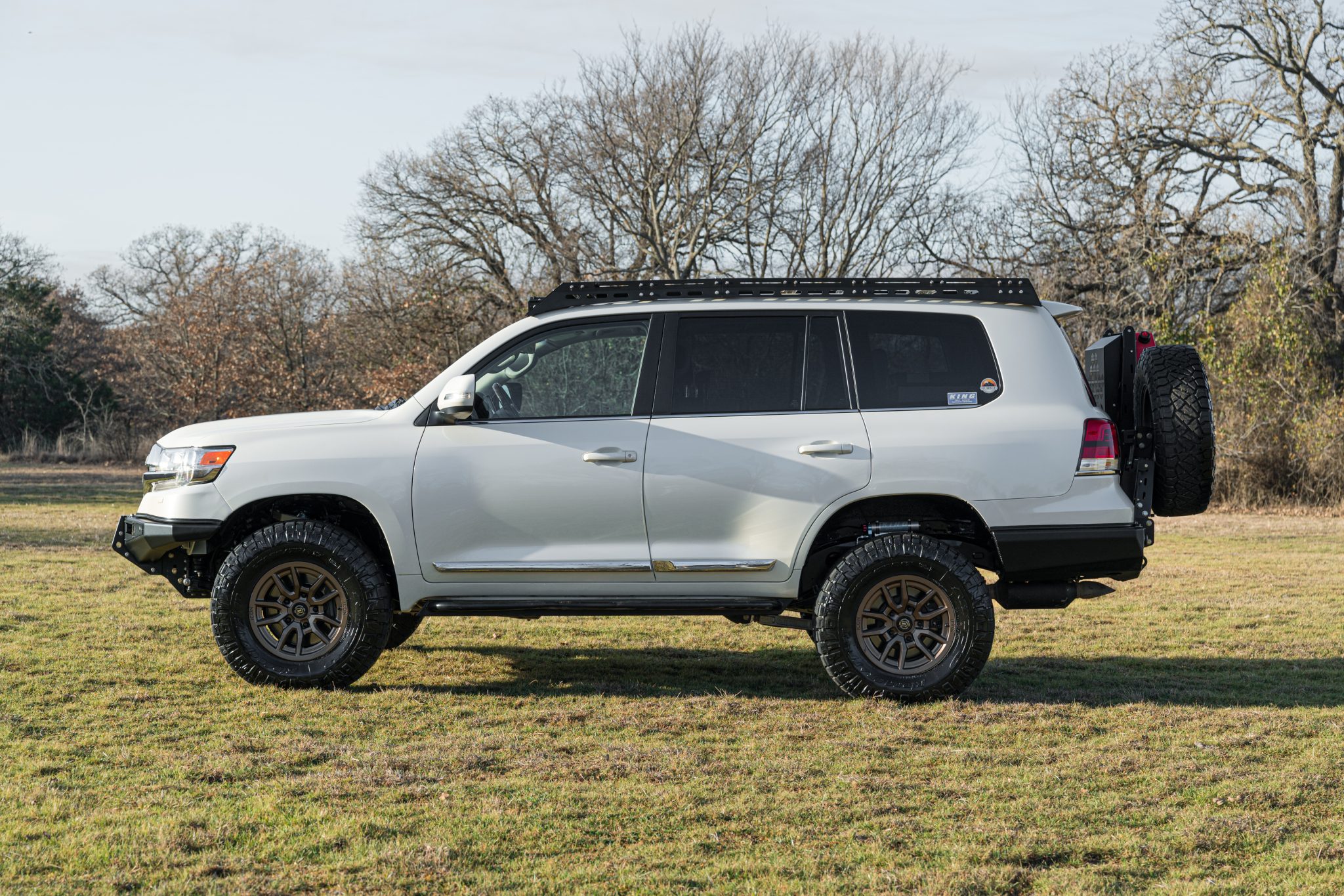 2016 Toyota Land Cruiser URJ200 by DesertFox227