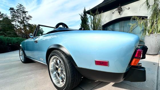 1983 Fiat Pininfarina Spider Azzurra by Carltest
